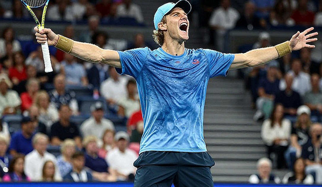 Zverev beats Wu Yibing 6-4, 7-6(4) at the Shanghai Masters: re-reading a tie-break and an ankle scare Zverev beats Wu Yibing 6-4, 7-6(4) at the Shanghai Masters: re-reading a tie-break and an ankle scare