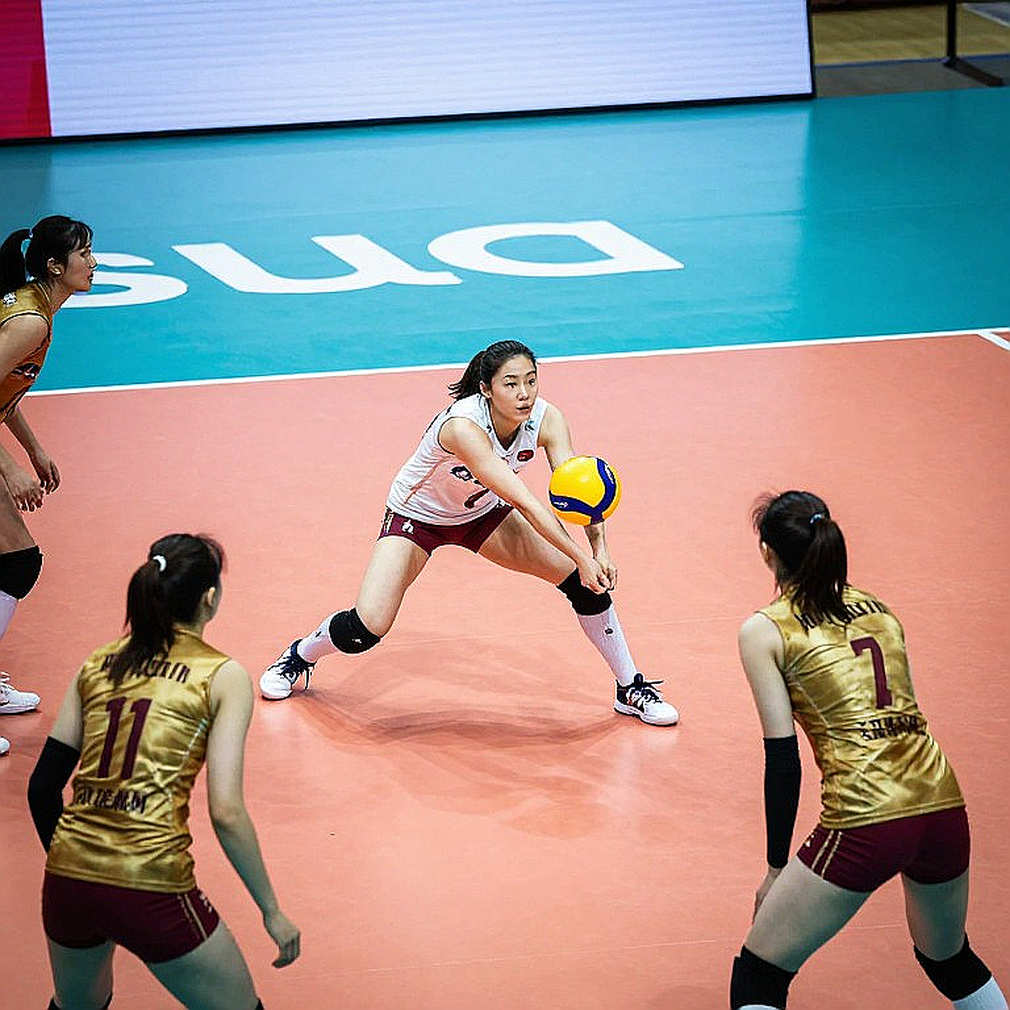 Thanh Thúy và cú đánh ngoài hệ thống: bóng chuyền Việt Nam đang học cách thắng khi mọi thứ đổ vỡ Thanh Thúy và cú đánh ngoài hệ thống: bóng chuyền Việt Nam đang học cách thắng khi mọi thứ đổ vỡ