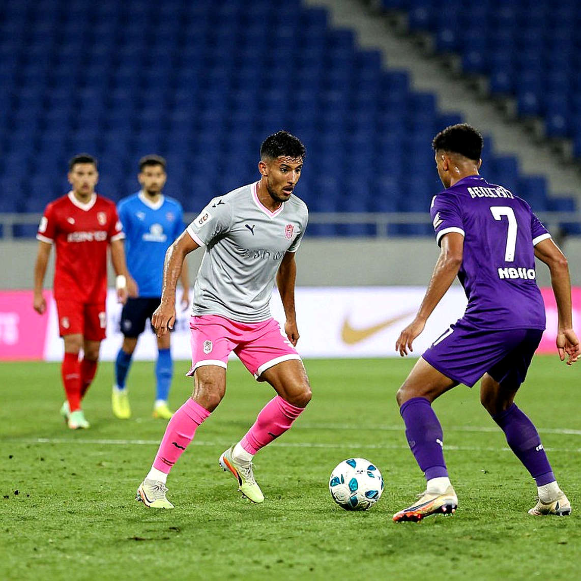 Chuyển nhượng V.League 2026: Khi báo cáo tài chính lên tiếng trước khi thị trường kịp thổi phồng