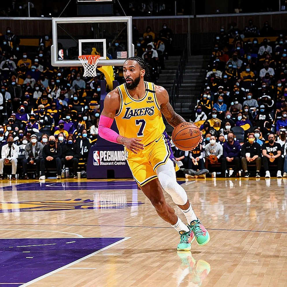 NBA nâng dự báo trần lương 2027-28 lên 176 triệu USD: Con số 2 triệu che khuất một cuộc siết chặt âm thầm