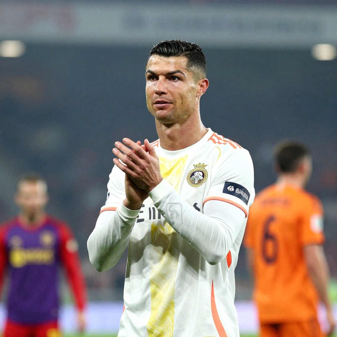 The 89th Minute and the Columnist: Van Dijk, Driessen and Oranje's Fight for the Story The 89th Minute and the Columnist: Van Dijk, Driessen and Oranje's Fight for the Story