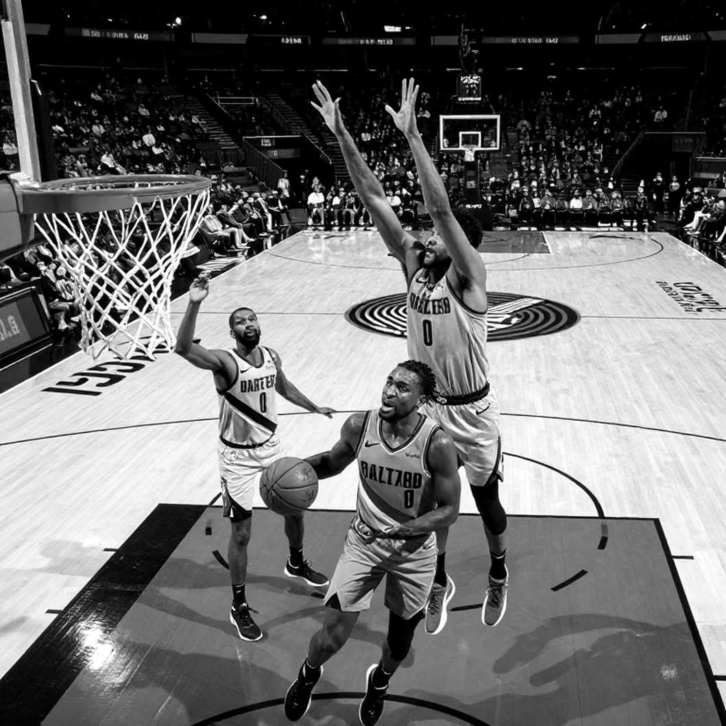 ASVEL khủng hoảng: Ngân sách bị cắt giảm 59%, Tony Parker làm HLV trưởng giữa cuộc thoái vị của các trụ cột