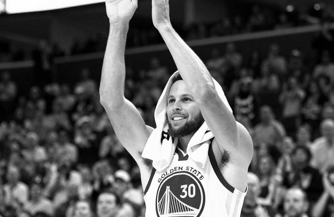 Số áo số 3 và hóa đơn 53,7 triệu: Điều truyền thông bỏ sót trong 'cú xúc phạm' của Chris Paul