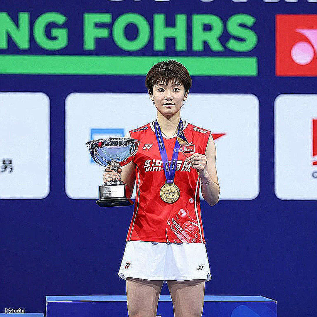 Alwi Farhan Warms Up for Asian Games 2026 and the Data Void Behind a Sparring Session with Kento Momota
