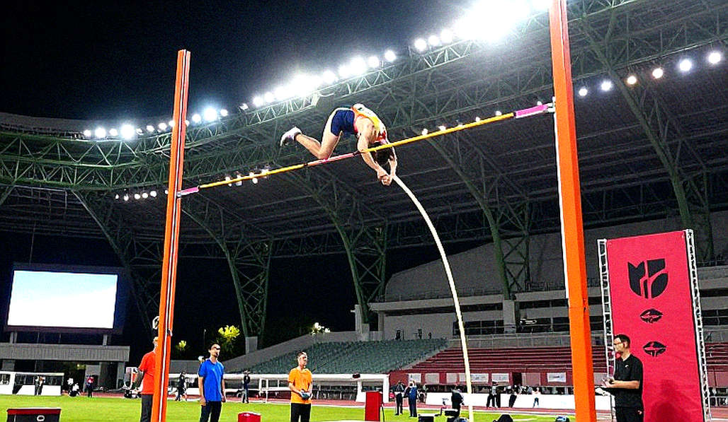 Mũi lao 92,62 m của Rumesh Tharanga và bài kiểm tra độ tin cậy