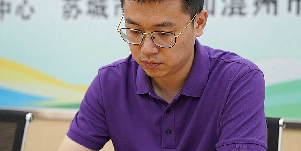 Power Play 18 và bài toán Najdorf: Daniel King vá những lỗ hổng nào trong hệ thống cầm Đen?