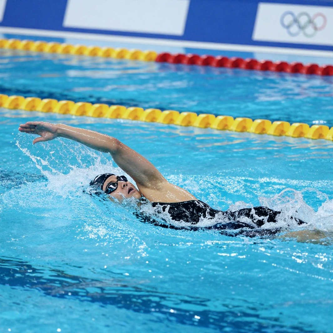 Vietnamese Swimming: The Gap Outside the Lane Vietnamese Swimming: The Gap Outside the Lane