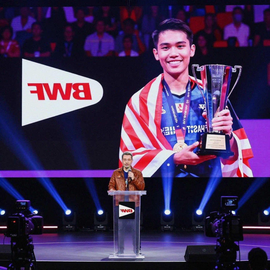 Alwi Farhan và Kento Momota: Bài học giữa khoảng trống dữ liệu trước Asian Games 2026